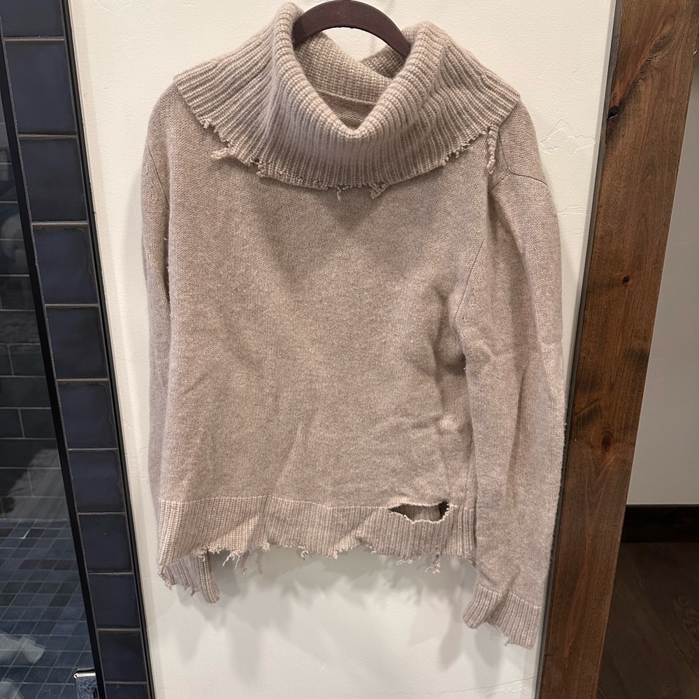 Rta 100% cashmere turtle neck sweater